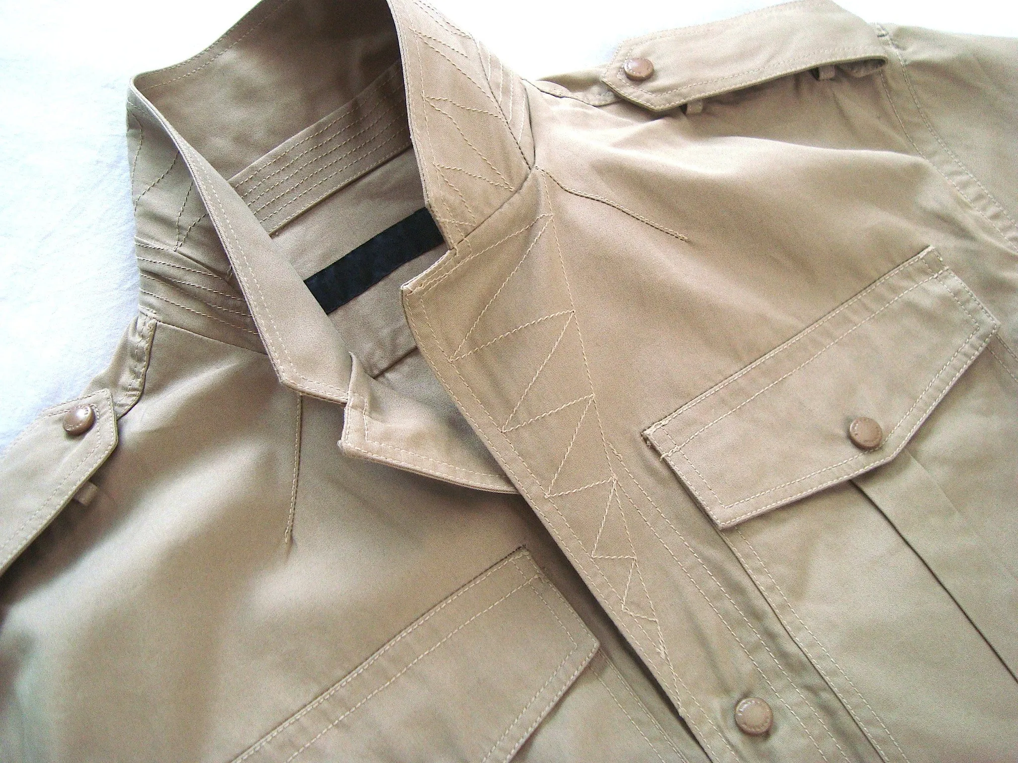 2011 Short-Sleeve Tailored Military Jacket with Metal Details