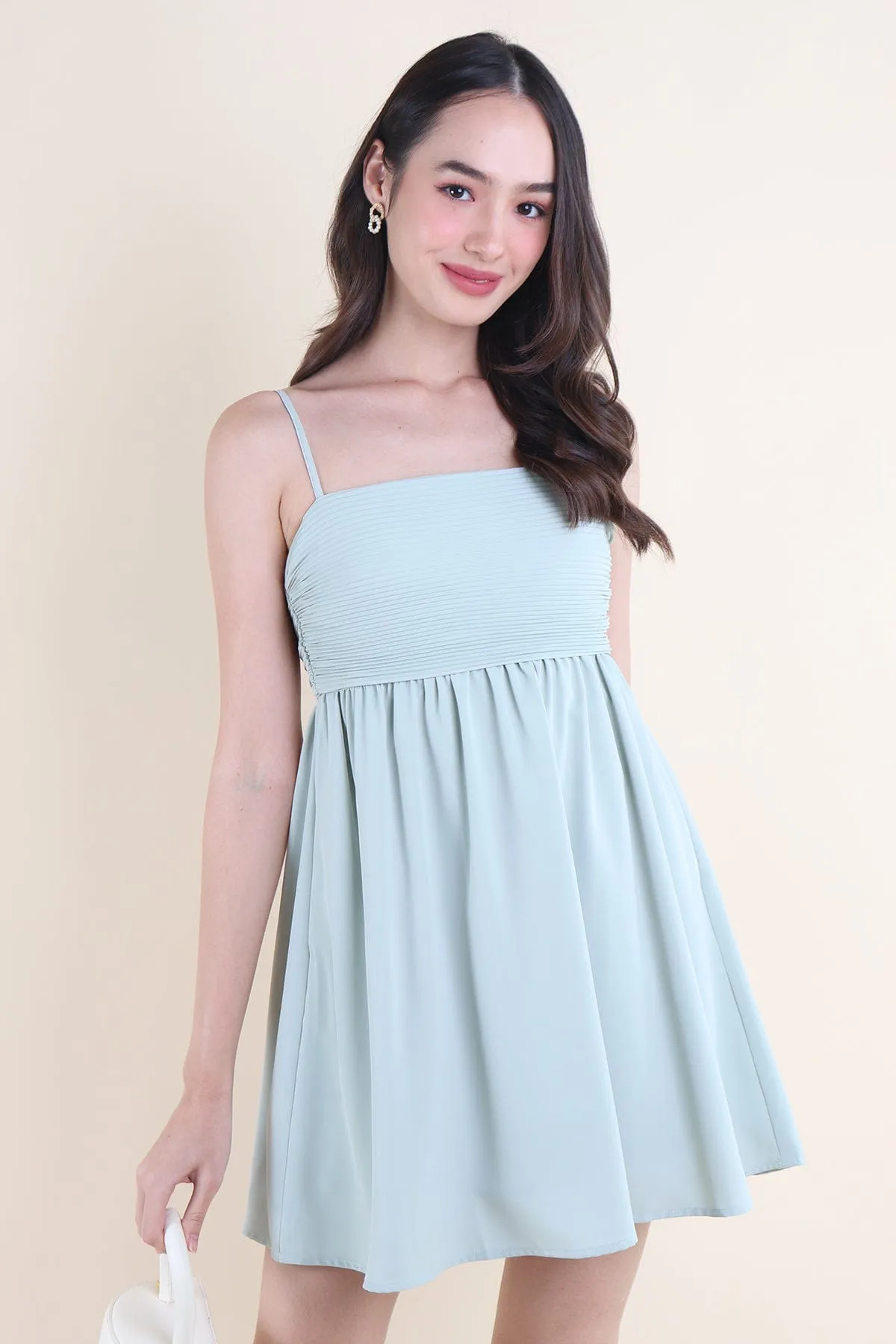 BEA PLEATED BABYDOLL DRESS IN SAGE