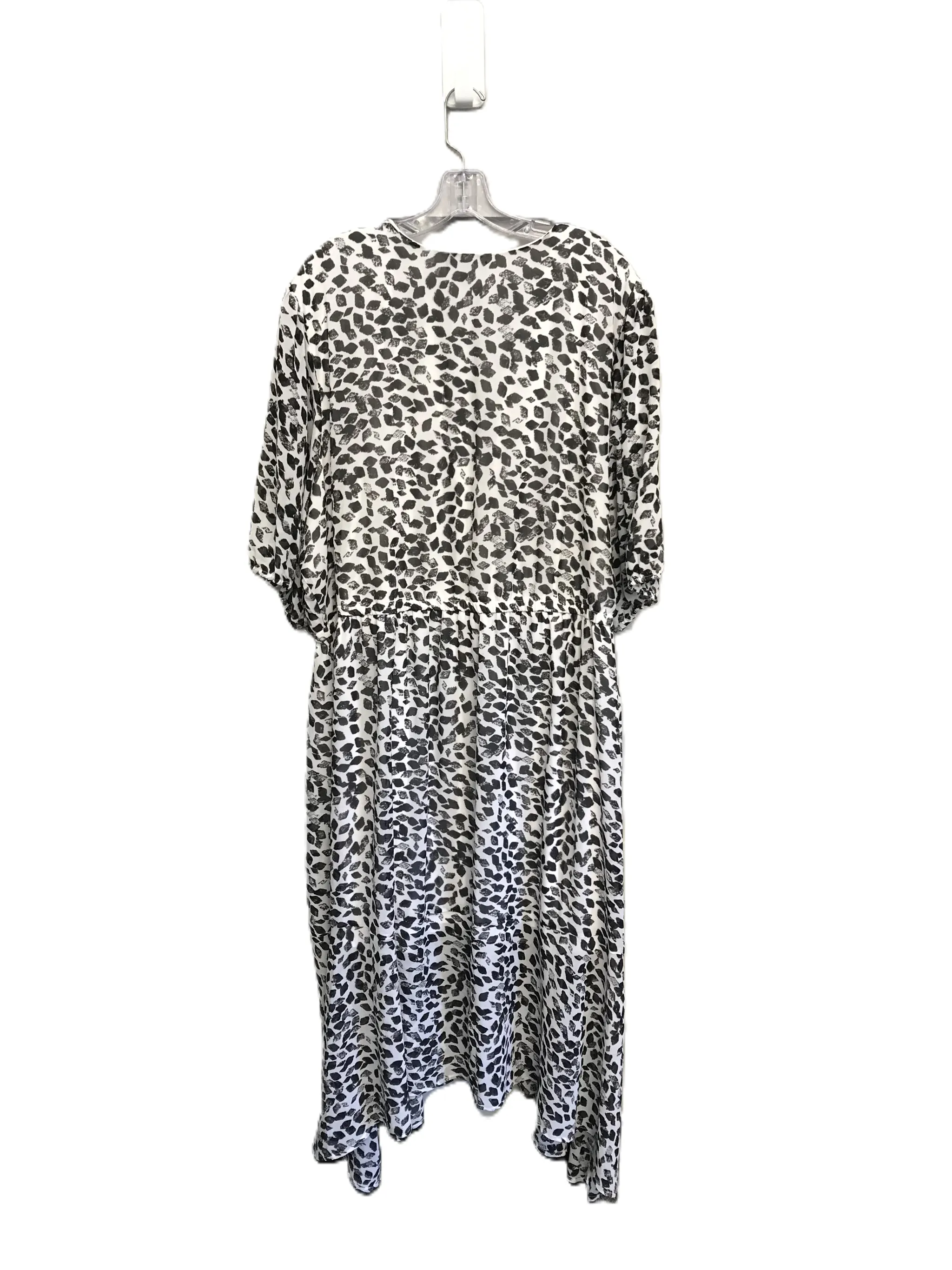 Black & White Dress Casual Maxi By Lane Bryant, Size: 4x