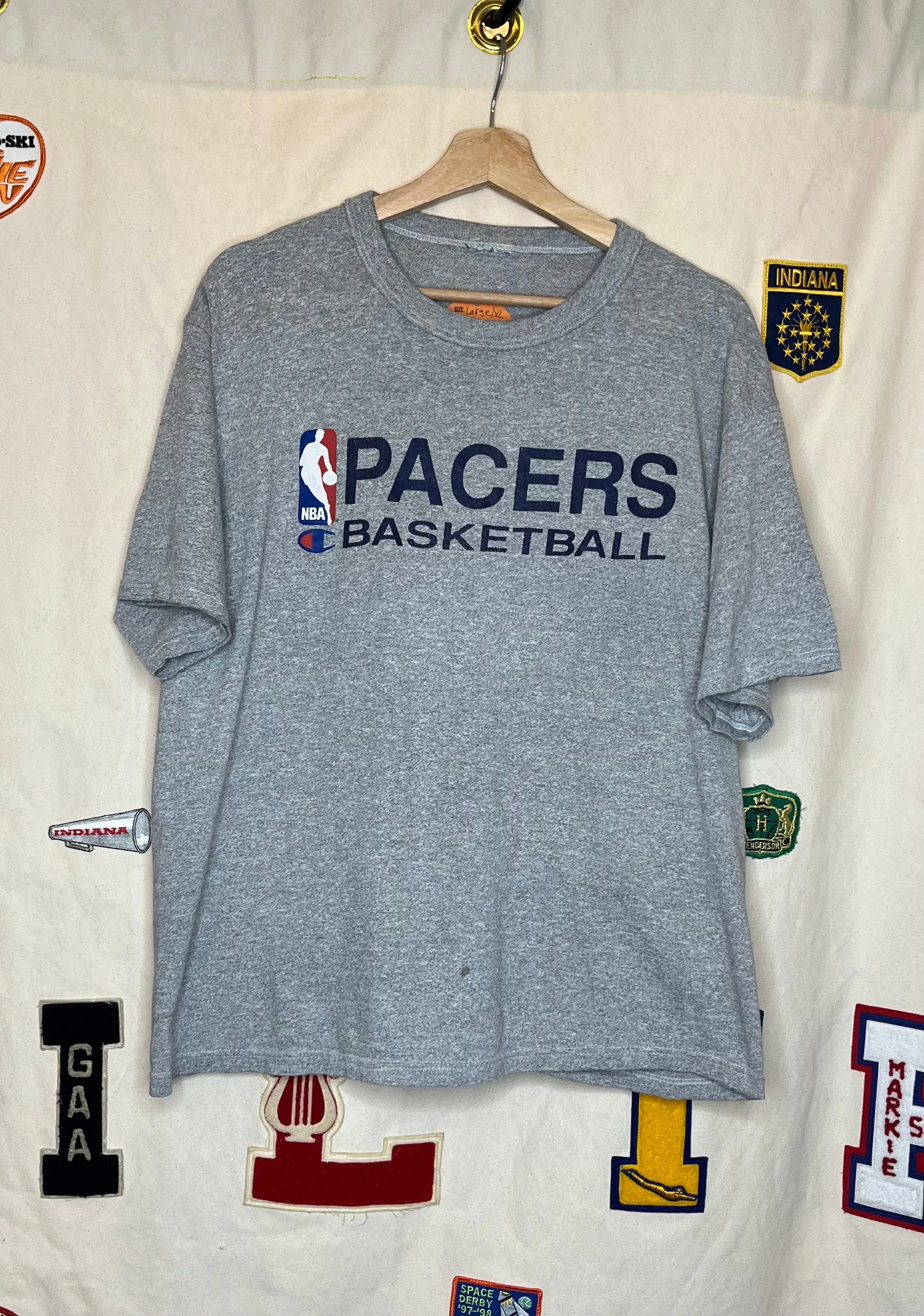 Champion Indiana Pacers T-Shirt: L/XL