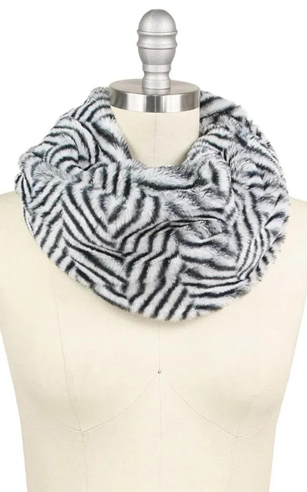 EAF9406 Herringbone Faux Fur Twist Tube