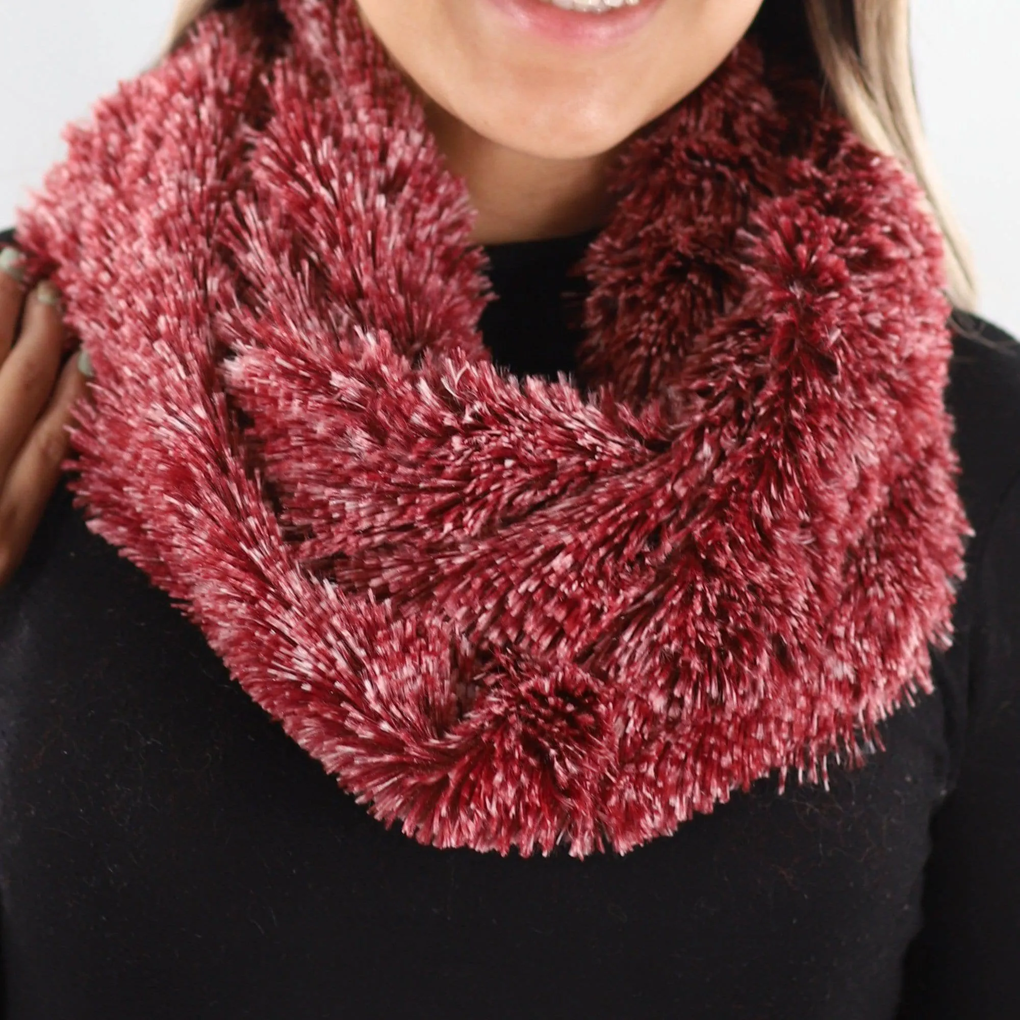 Faux Fur Neck Scarf - Pink