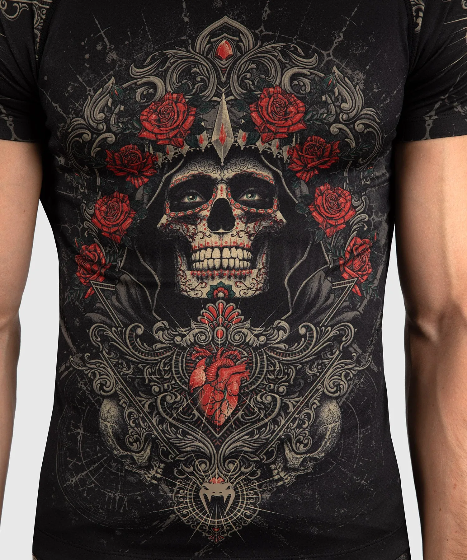 Venum Santa Muerte 5.0 Men’s Short Sleeve Rashguard - Deep Black/Gold